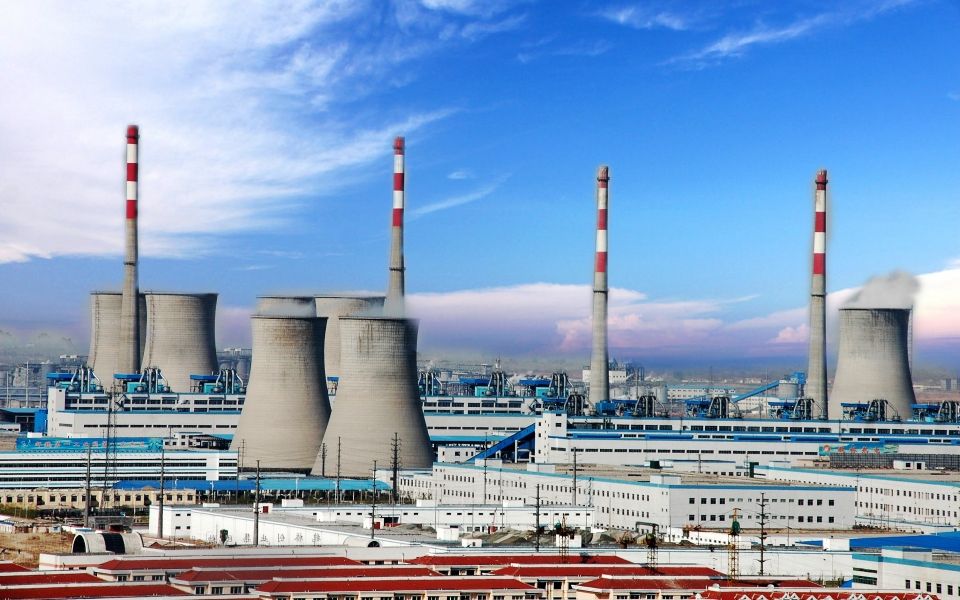 阿米納氟碳彩涂板應用于魏橋集團鋁電廠